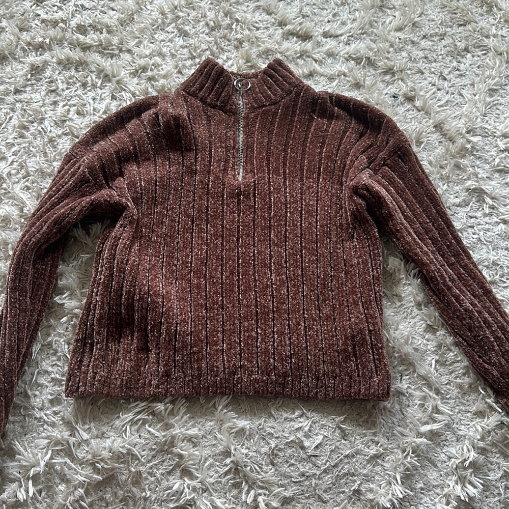 Brown quarter-zip sweater